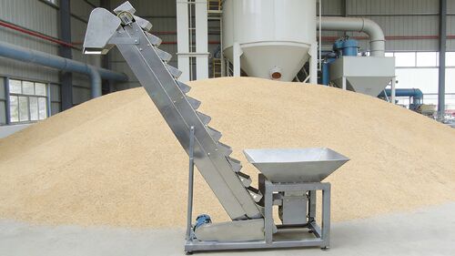 Toepassingsgeval van emmerliften in roestvrij staal in de graanverwerkende sector